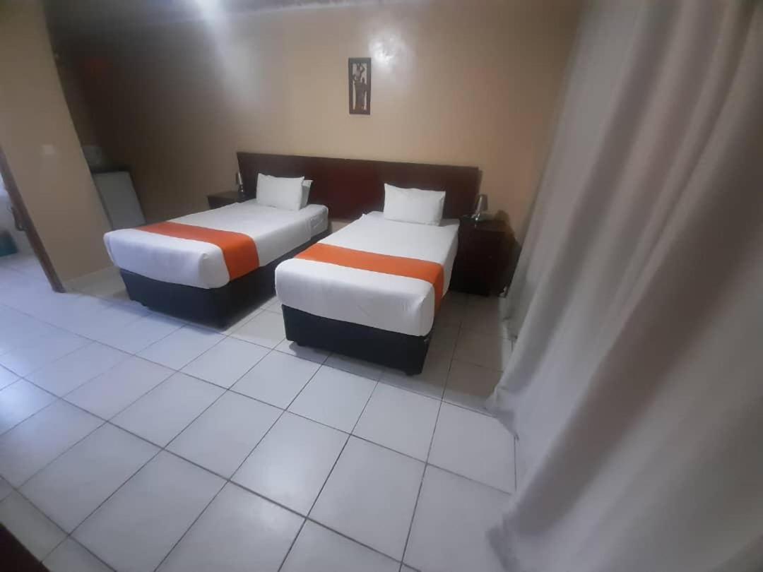Nkanga Hotel 카사네 외부 사진