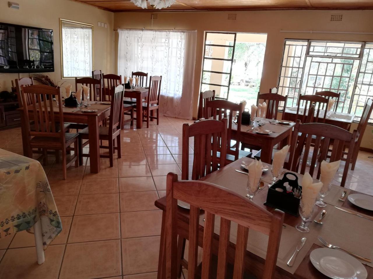Nkanga Hotel 카사네 외부 사진